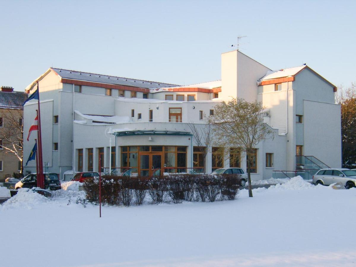 Am Spiegeln Dialog.Hotel.Wien Zewnętrze zdjęcie