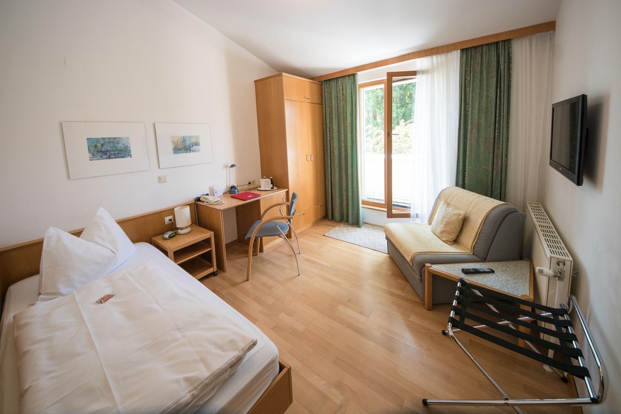 Am Spiegeln Dialog.Hotel.Wien Zewnętrze zdjęcie
